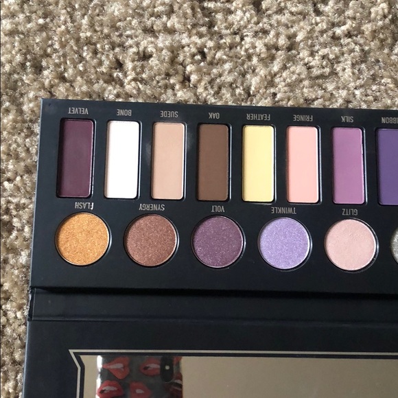 METAL/MATTE KVD *DISCONTINUED* - Picture 3 of 4